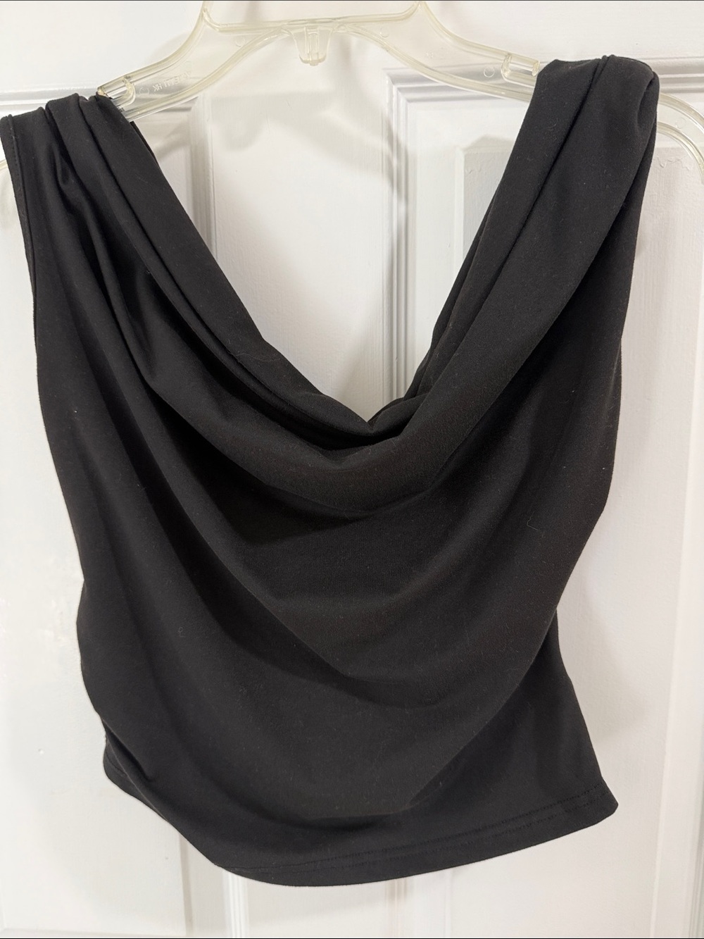 SHEIN Black Draped Neck Cropped Tee
